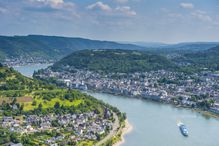 Germany, Rhineland-Palatinate, overlook over Boppard and the Rhine