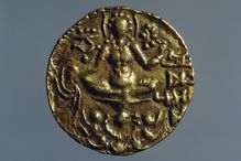 Coin of Vikramadytia Chandragupta II, depicting Goddess Lakshmi