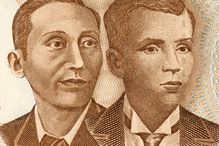 Apolinario Mabini (left) and Andres Bonifacio on a 10 Piso 2008 Banknote