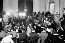 Photograph of HUAC hearing with actor Gary Cooper