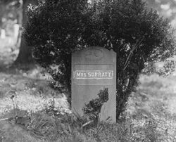 Mary Surratt grave