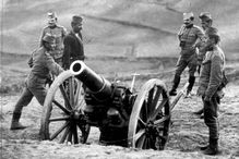 Serbian soldiers with a Howitzer during World War I.