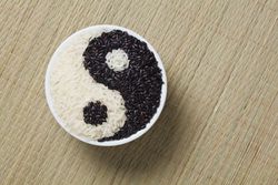 Black and White Rice, Yin Yang Pattern