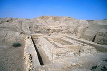 Ruins of the Bit Resh temple in the ancienct Sumar city, Uruk