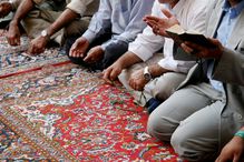 Lamenting muslims in mosque