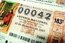 Spanish lottery ticket for lesson on Spanish numbers