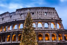 Christmas tree at Colosseum at dusk