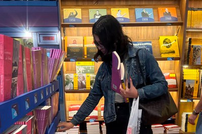 Os 200 anos do Senado são destaque na 27ª Bienal Internacional do Livro de São Paulo